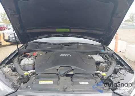 2020 Audi Q7 Premium Plus 55 Tfsi Quattro Tiptronic from USA, damaged, VIN WA1LXAF7XLD005801